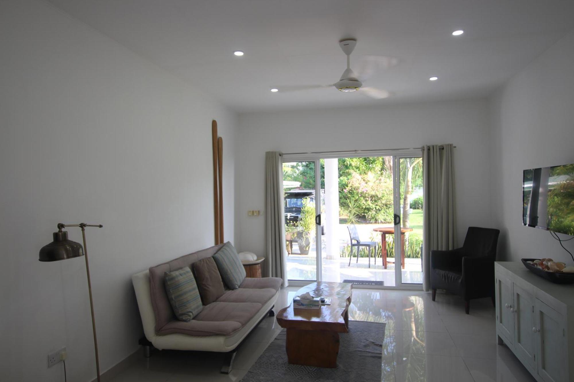 แคสตะเวย์ ลอดจ์ Villa Pointe Au Sel ภายนอก รูปภาพ